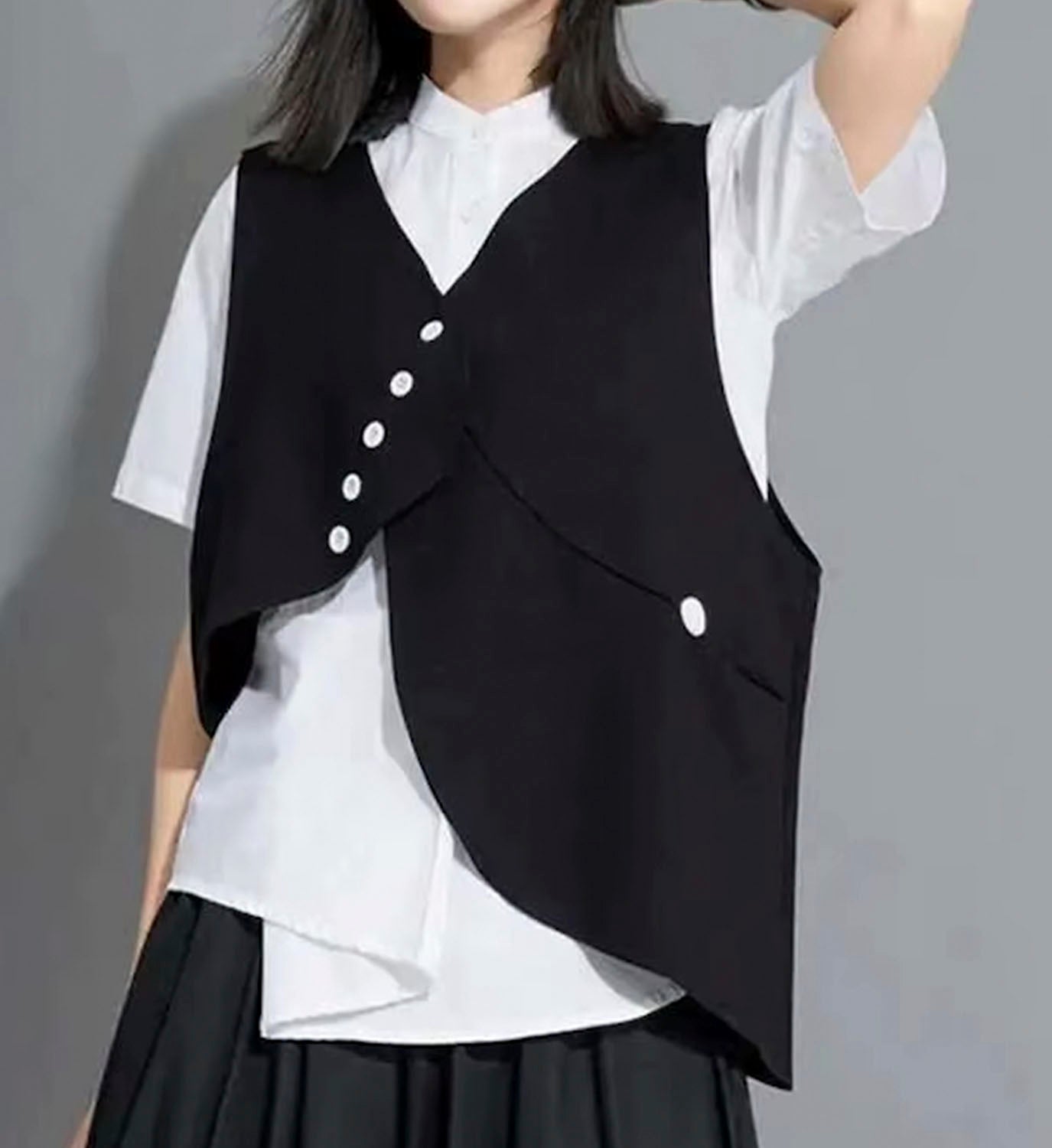 Diagonal Button Vest