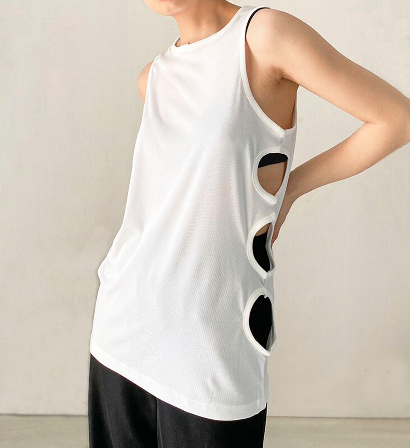 Cut Out Knit Tank Top