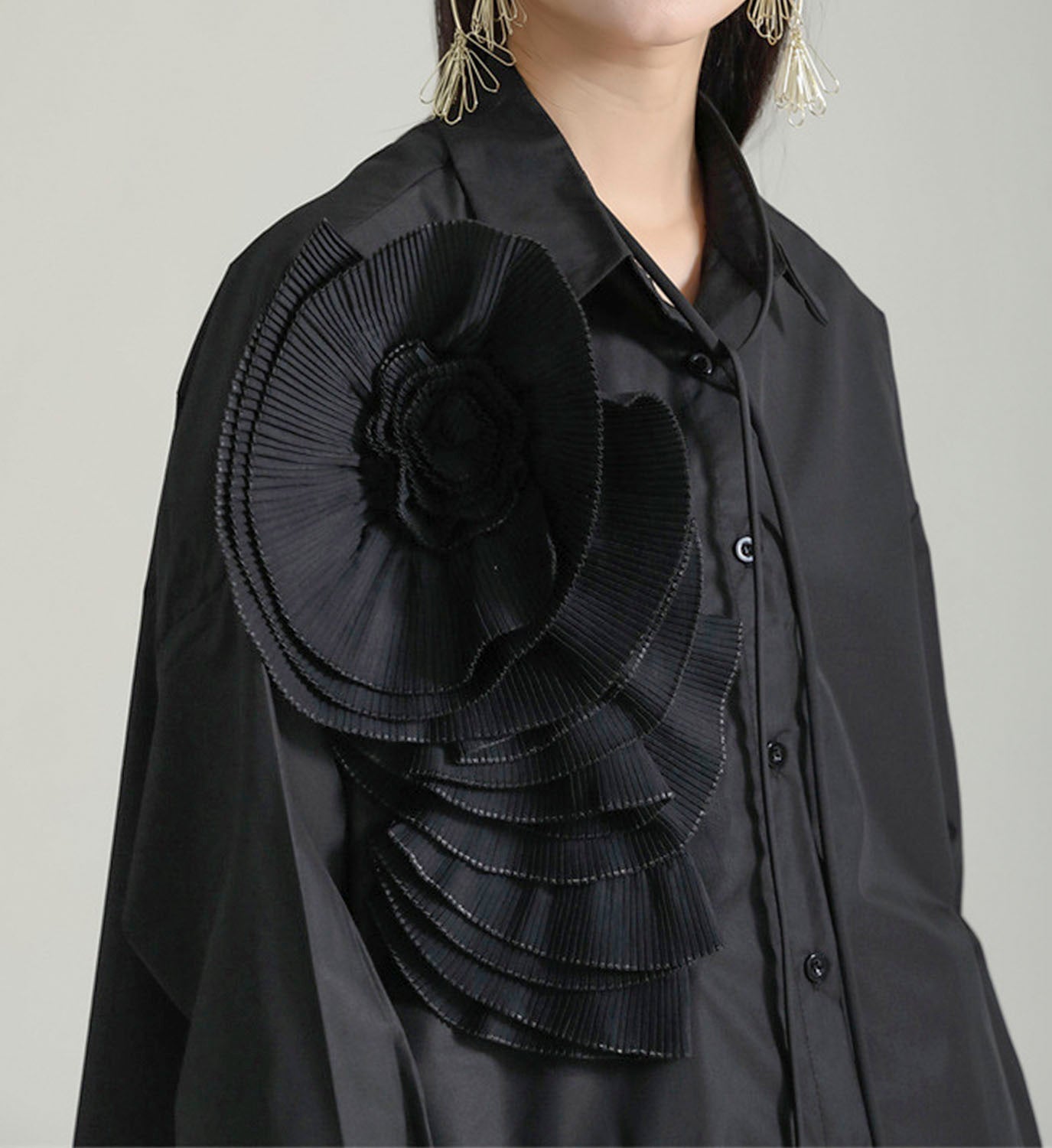 Rosette Flower Poplin Shirt - DIGS